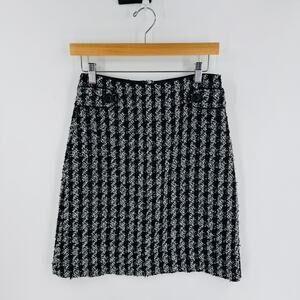 Ann Taylor Black White Tweed Boucle A-Line Mini Skirt Size 0 Work Classic